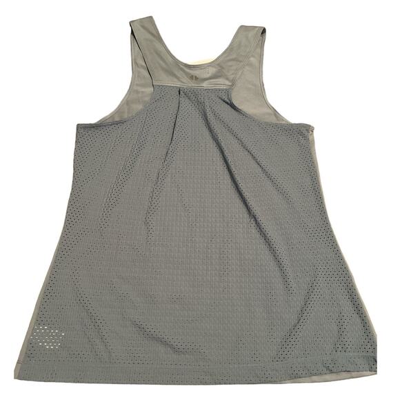 Thrive Soceite Fog Blue Comforted Tank Top Size Small - Picture 2 of 4